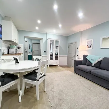 公寓式酒店 Revelton 4*