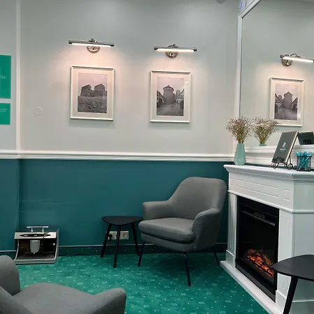 Ξενοδοχείο με διαμερίσματα Revelton 4*