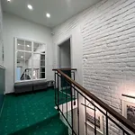 Revelton 아파트호텔 4*