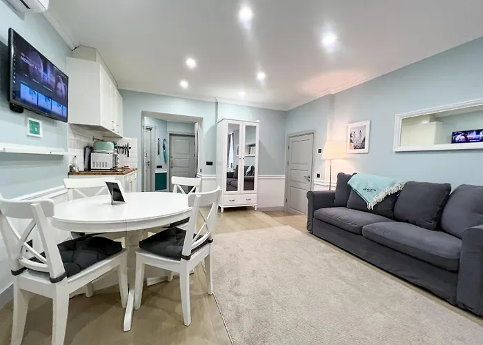 Aparthotel Revelton 4*