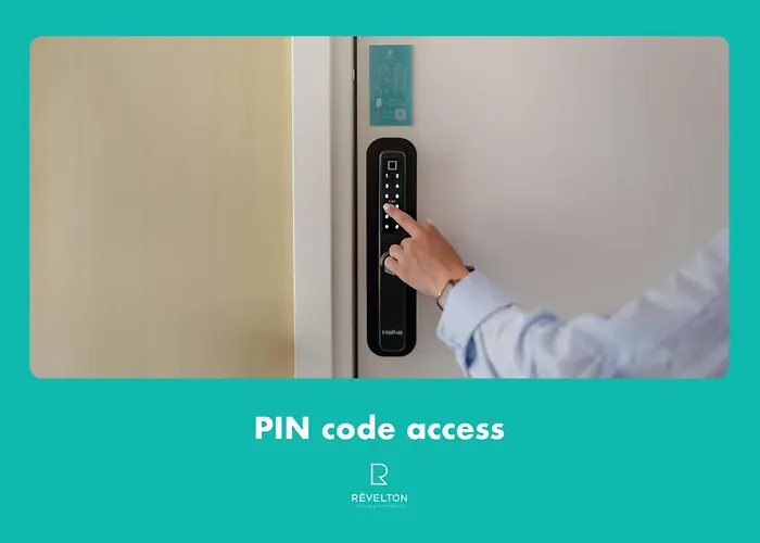 Aparthotel Revelton 4*